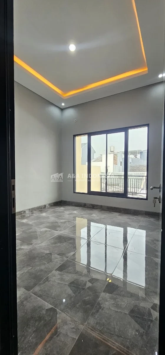 Dijual Rumah Baru 2 Lantai di Dian Regency, Surabaya Timur – Dekat Kampus ITS & Hang Tuah - Thumbnail 2