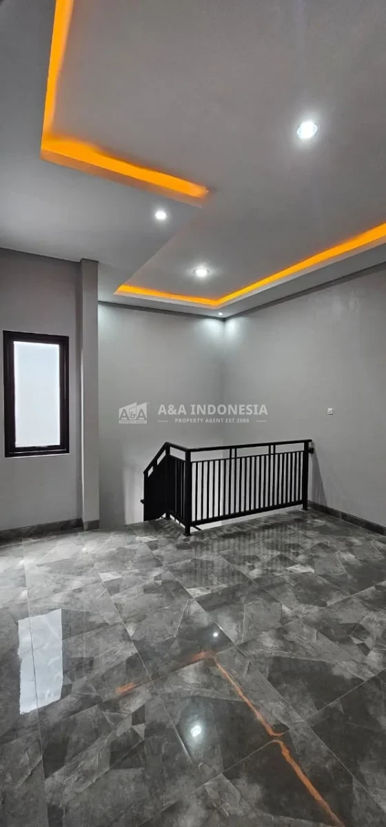 Dijual Rumah Baru 2 Lantai di Dian Regency, Surabaya Timur – Dekat Kampus ITS & Hang Tuah - Thumbnail 6