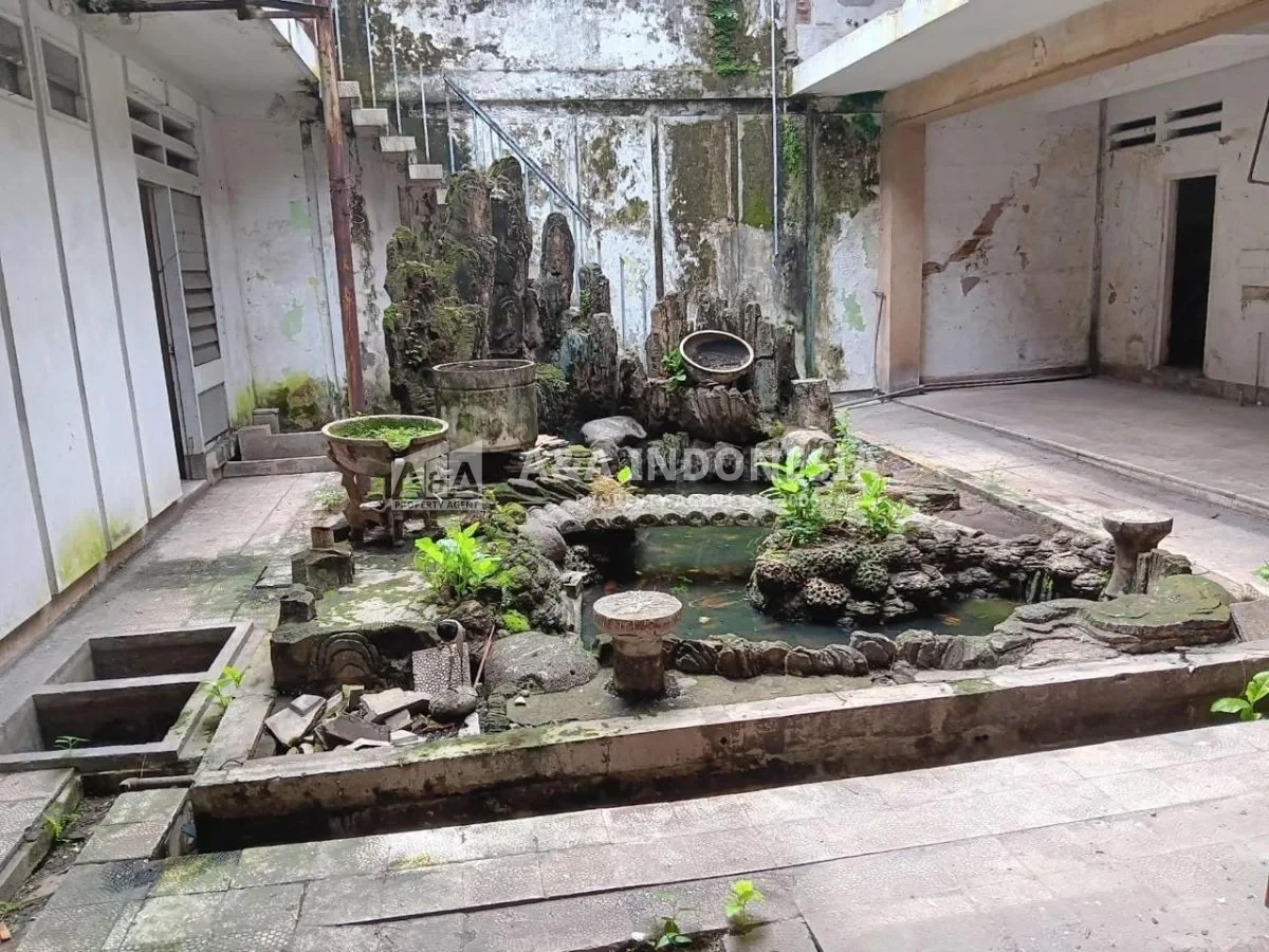 Dijual Rumah Hitung Tanah Komersial dan Rumah di Jl. Sulawesi Surabaya Pusat - Thumbnail 2