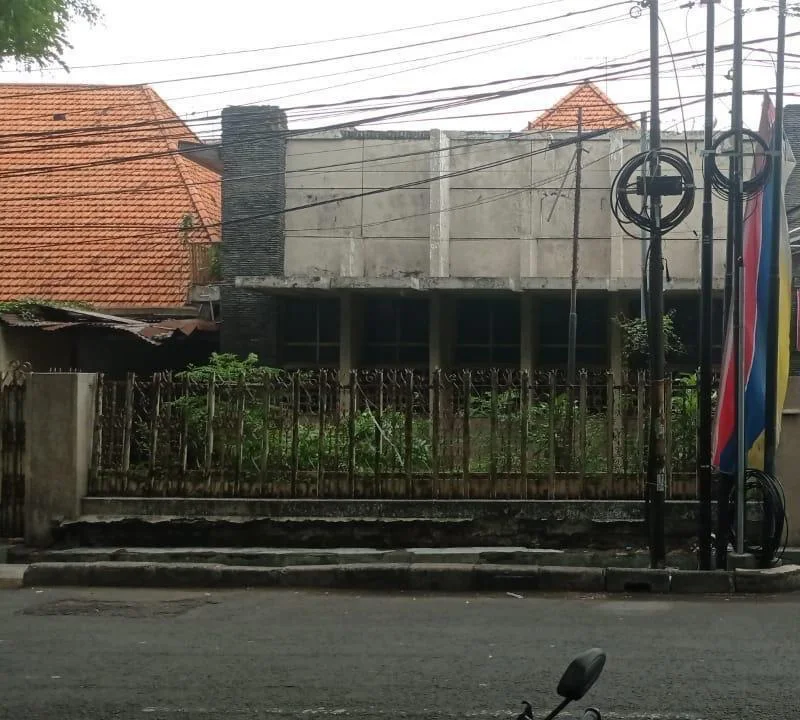 Dijual Rumah Hitung Tanah Komersial dan Rumah di Jl. Sulawesi Surabaya Pusat - Thumbnail 4