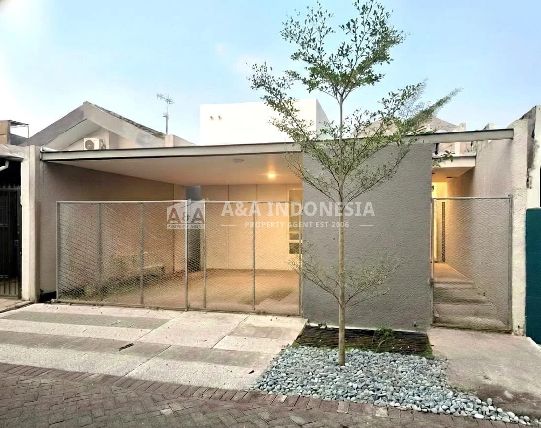 Dijual Rumah Murah Dan Luas Di Surabaya Barat - Thumbnail 4