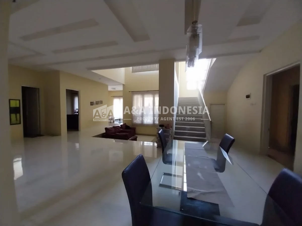 Dijual Rumah Strategis di Rungkut Asri, Surabaya - Thumbnail 6