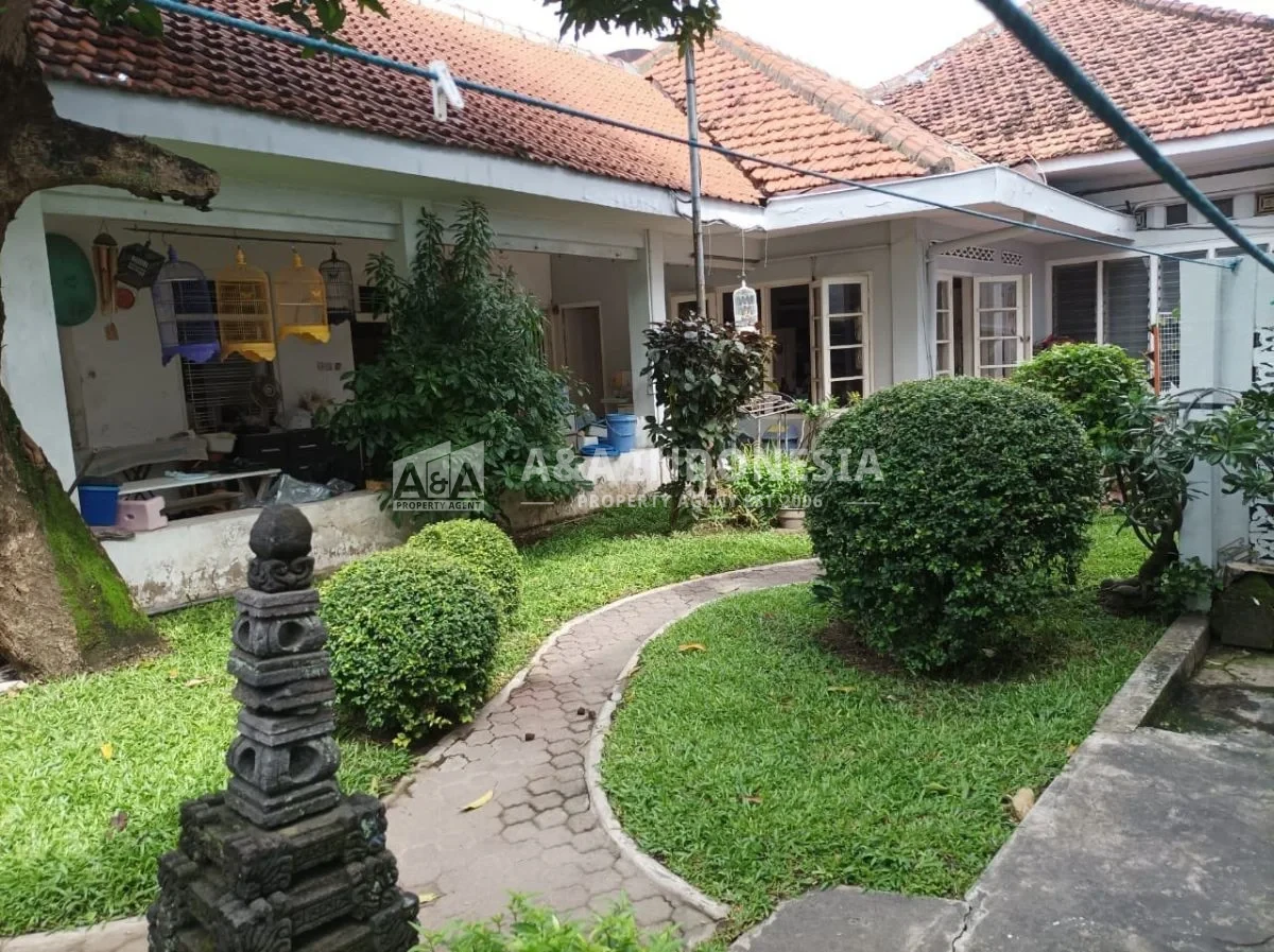 Dijual Rumah Besar Dan Bagus Di Jalan Kapuas, Surabaya Pusat - Thumbnail 5