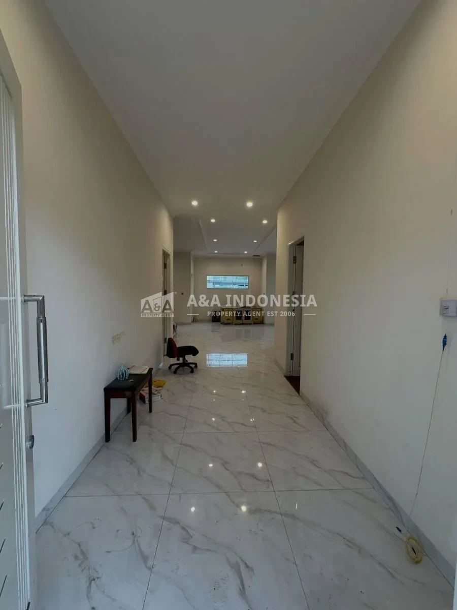 Jual Rumah Mewah 2 Lantai Eastwood Lokasi Prestisius Citraland Utama Surabaya Barat - Thumbnail 8