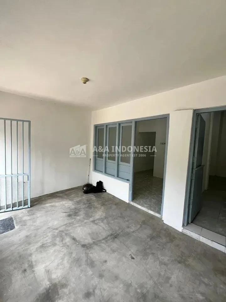 Jual Rumah 2 Lantai 600 jutaan Karang Empat Murah Lokasi Strategis Surabaya Timur - Thumbnail 6
