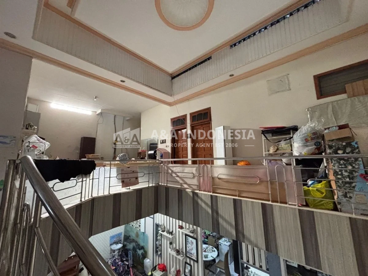 Dijual rumah di kawasan Darmo Satellite, Jl. Tanjung Sari Baru, Surabaya Barat - Thumbnail 4