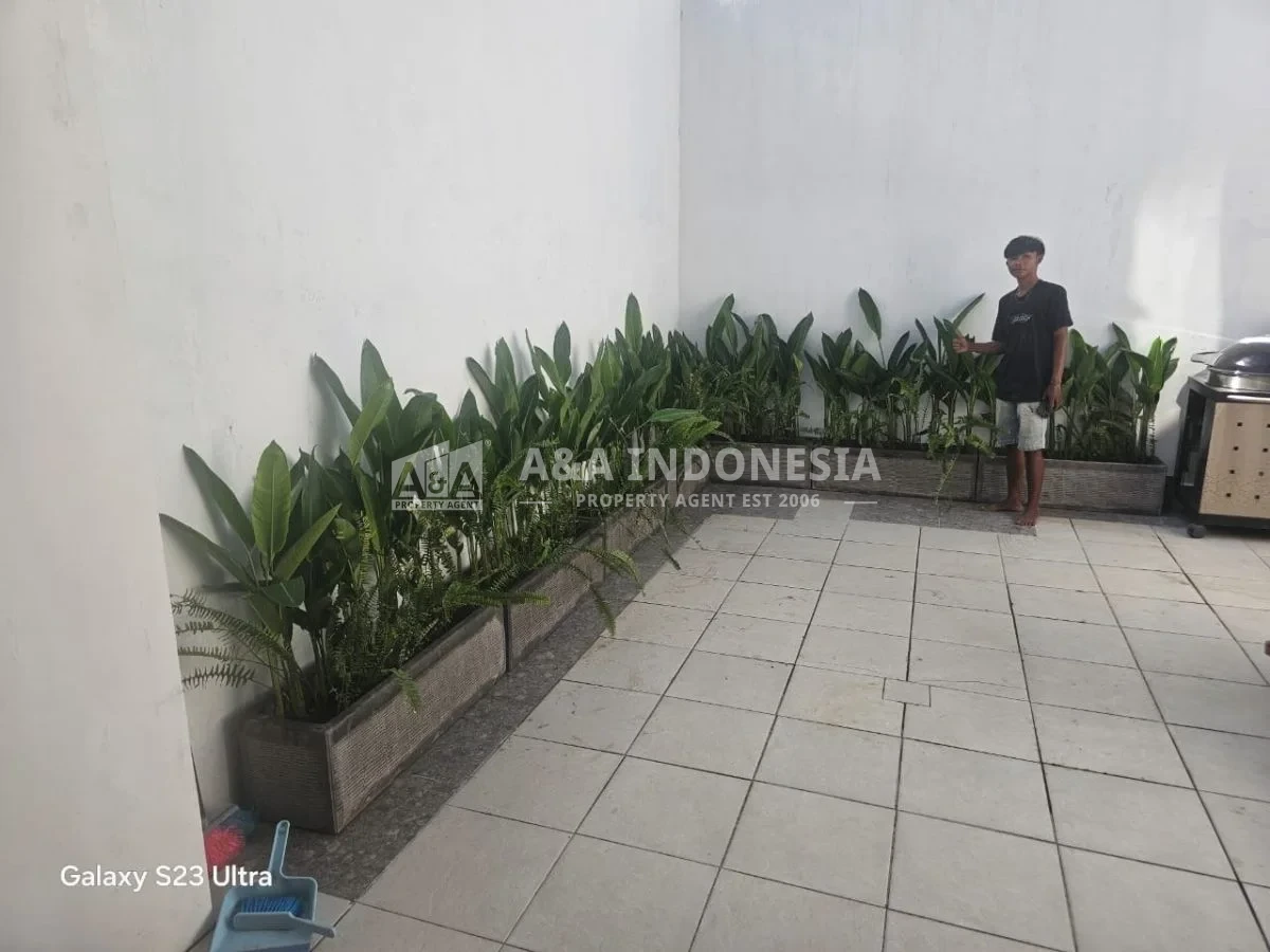 Dijual Rumah Mewah Strategis di Kuta, Bali - Image 1
