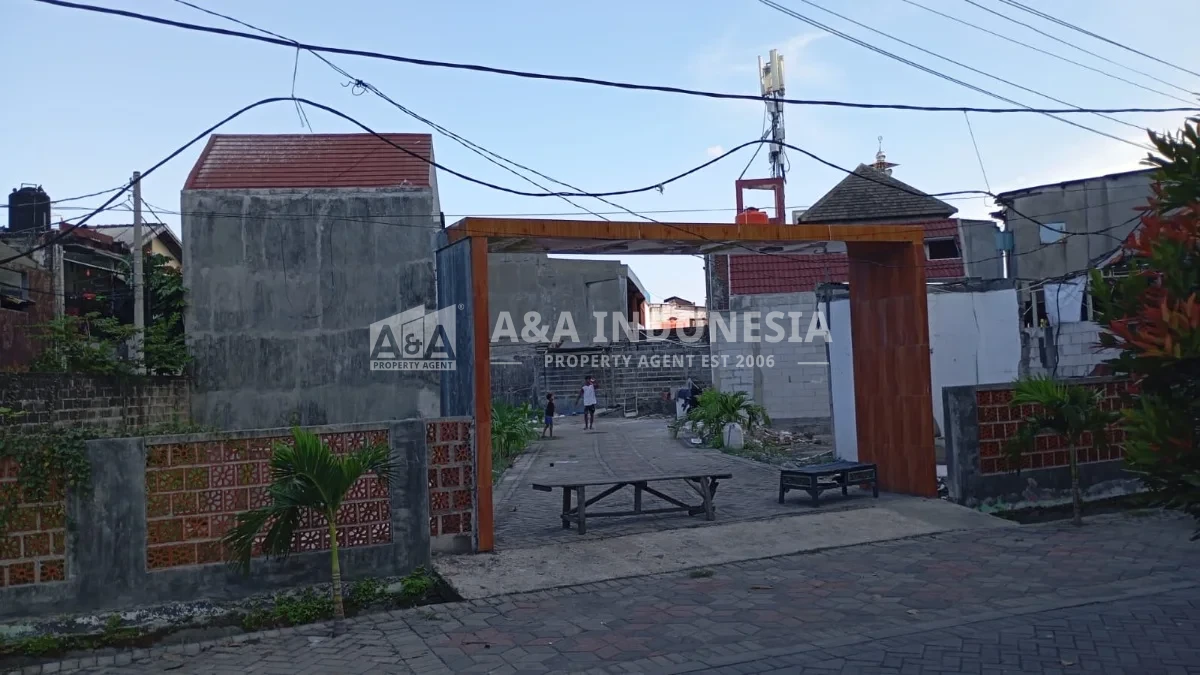 Dijual Perumahan, Include Tanah dan 2 Rumah Contoh Dekat Tol Gunung Sari Wiyung Surabaya