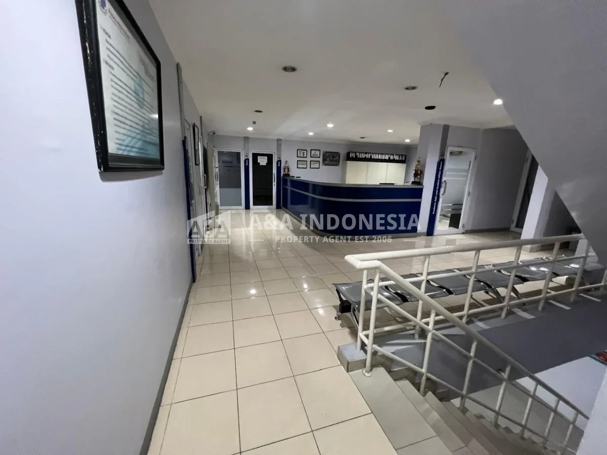 DISEWAKAN RUKO JEJER SIAP HUNI TERAWAT DI KOMPLEK MANGGA DUA SURABAYA SELATAN - Thumbnail 6