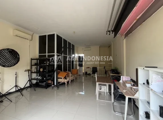 DIJUAL CEPAT RUKO 3 LANTAI – RAYA DHARMAHUSADA INDAH, SURABAYA