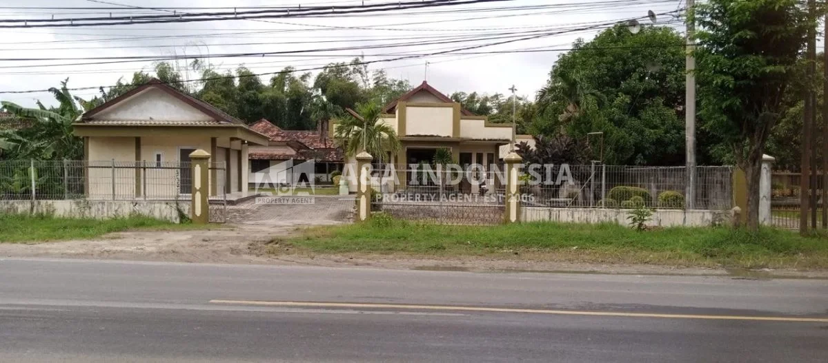 DIJUAL RUMAH DAN KLINIK – GRESIK, JAWA TIMUR - Thumbnail 4