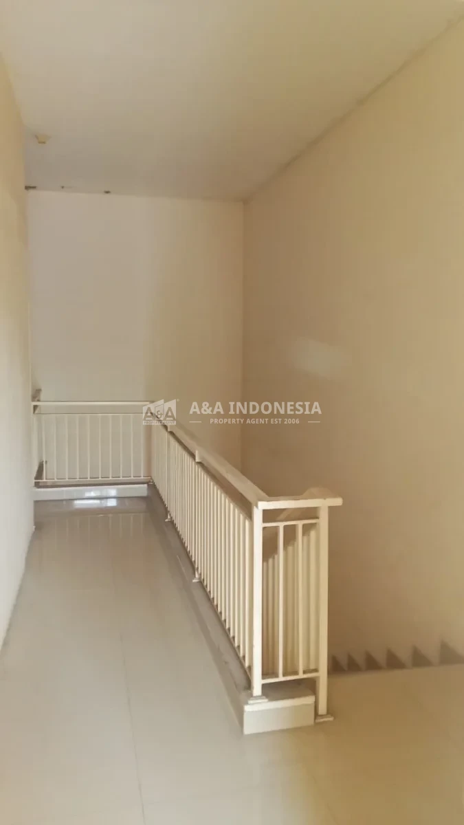 Dijual / Disewakan Ruko Raya Rungkut Asri Surabaya Selatan Dekat UPN - Thumbnail 3