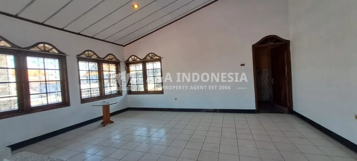 Dijual Rumah Bagus dan Strategis Di Kawasan Pucang Adi Surabaya Timur - Thumbnail 4
