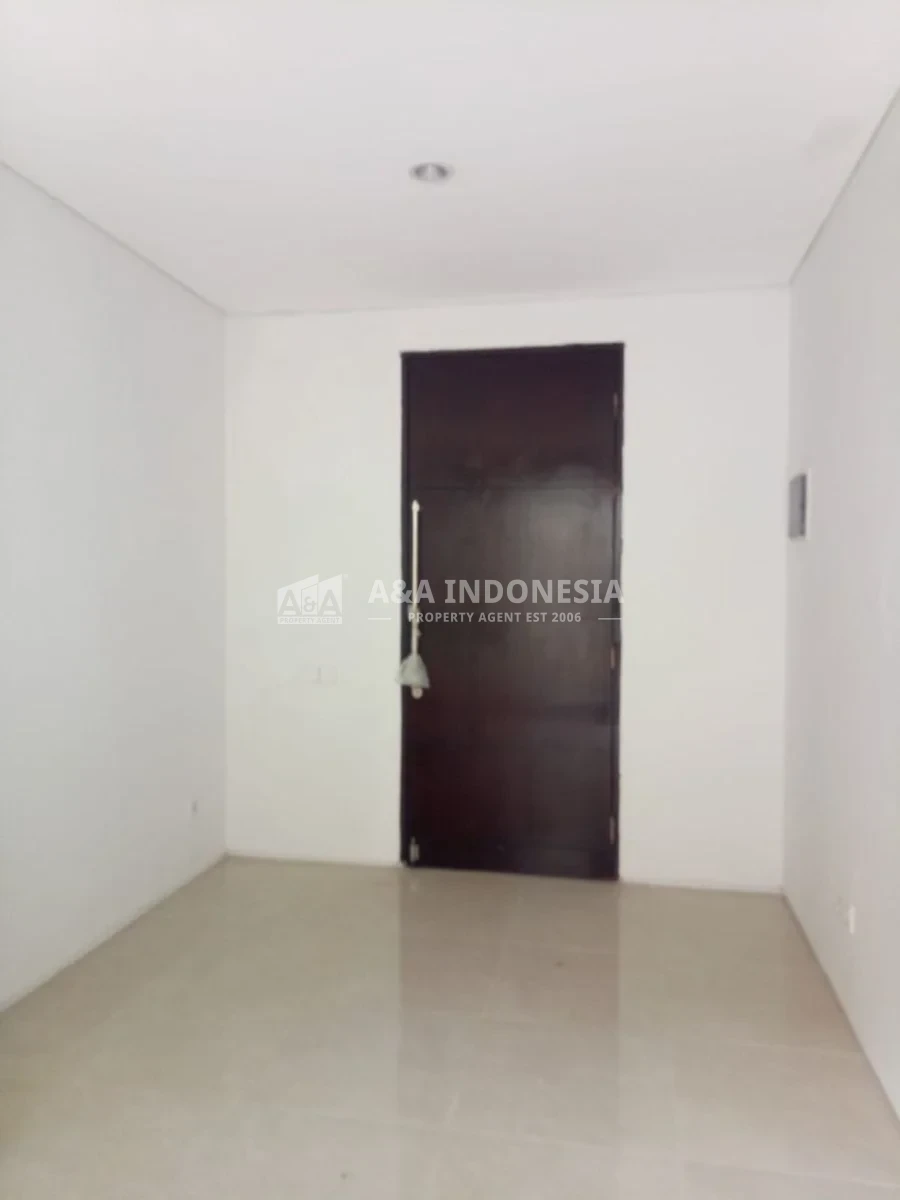 Dijual Rumah Bagus 2 Lantai Di Citraland Northwest Park Surabaya Barat - Thumbnail 2