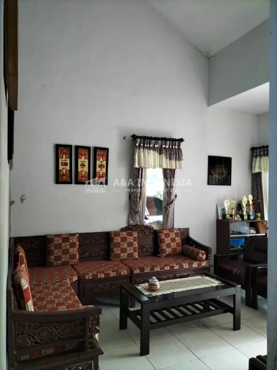 Dijual Rumah di Nginden Intan Surabaya Timur – Dilengkapi Toko, SHM, Harga Nego - Thumbnail 5