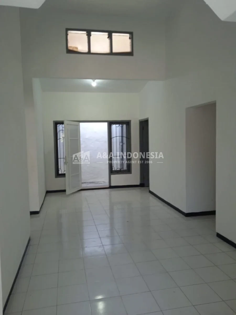 Dijual Rumah Jl. Puncak Borobudur, Perumahan Griya Shanta, Lowokwaru, Malang - Thumbnail 2