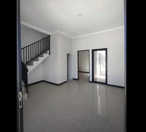 Dijual Rumah 2 Lantai Grand Alana Gunung Anyar Surabaya Timur - Thumbnail 10