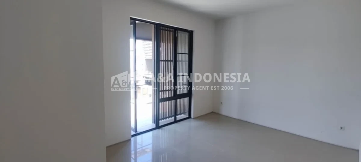 Dijual Rumah 2 Lantai Amesta Living Surabaya Timur Posisi Boulevard - Thumbnail 3