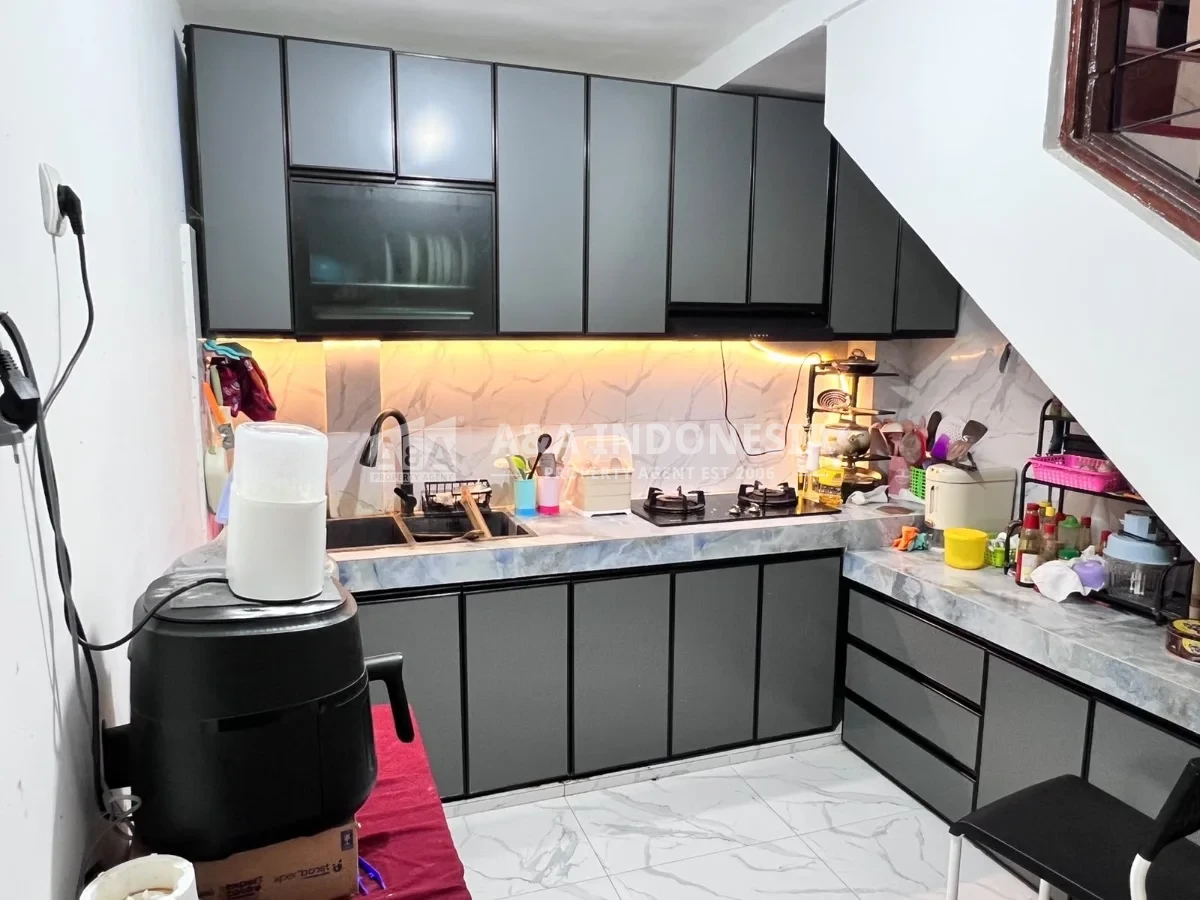 Dijual Rumah Mulyosari Utara Surabaya Timur Dekat Pakuwon City Mall Galaxy Mall Universitas & Fakultas Kesehatan - Thumbnail 7