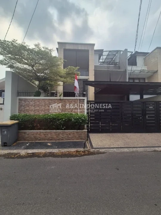 Dijual Rumah Full Furnished Lokasi Di Pondok Labu Jakarta Selatan