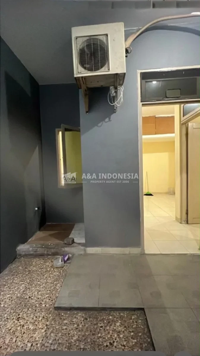Disewakan Murah Rumah Bukit Palma Citraland Surabaya Barat - Thumbnail 4
