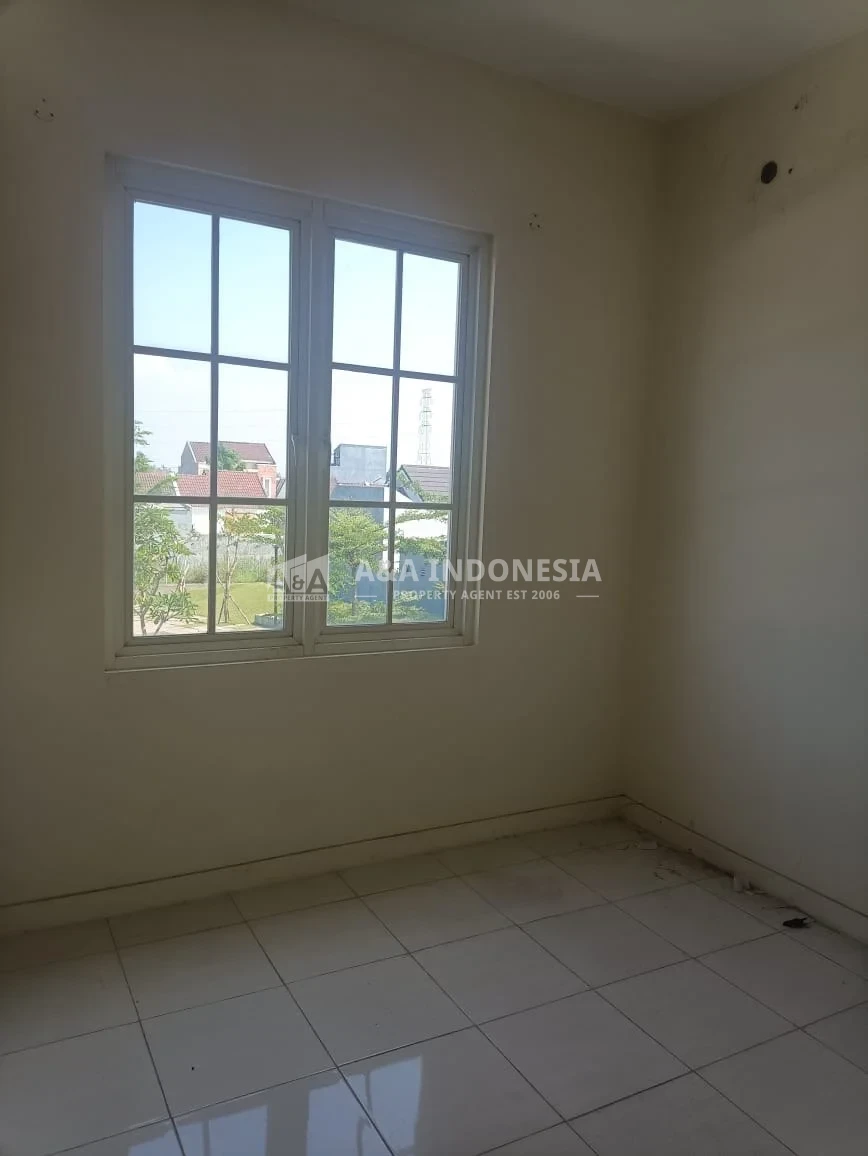 Dijual Rumah Bagus Dan Terawat Lokasi Di Citra Harmoni Sidoarjo - Thumbnail 2