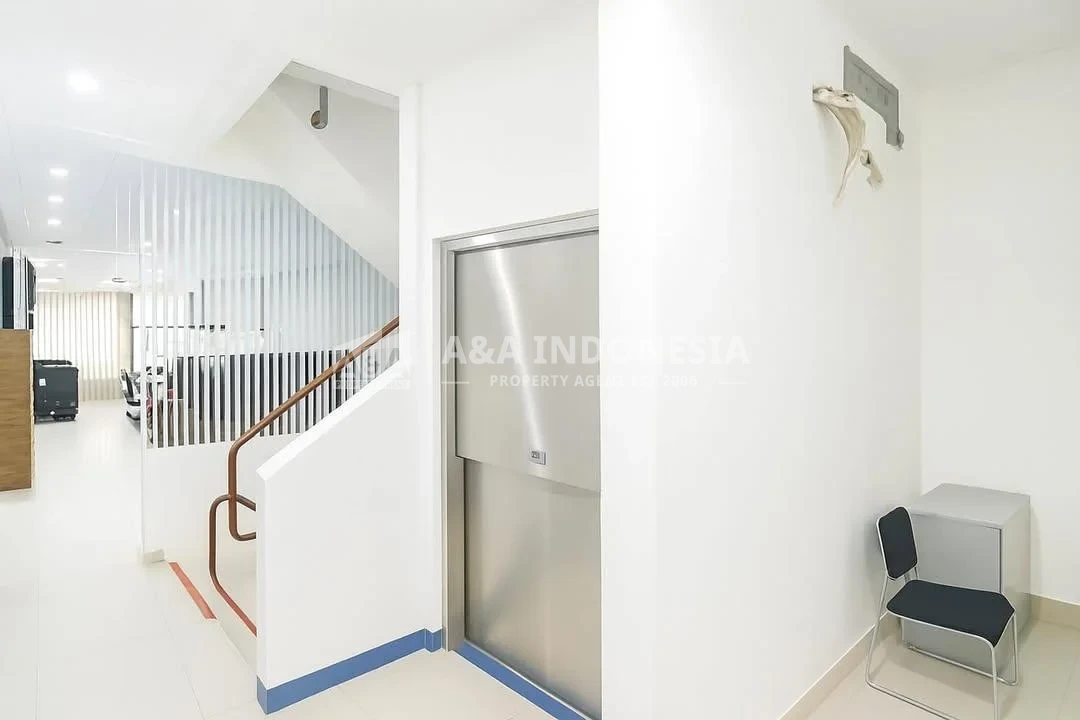 Dijual Ruko 5 Lantai Strategis Nol Jalan Raya Artha Gading, Kelapa Gading, Jakarta Utara - Thumbnail 4