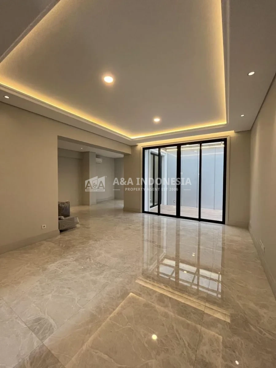 Dijual Rumah Bagus dan Mewah di Puri Widya Kencana, Citraland Surabaya Barat – Dekat Sekolah Ciputra - Thumbnail 6