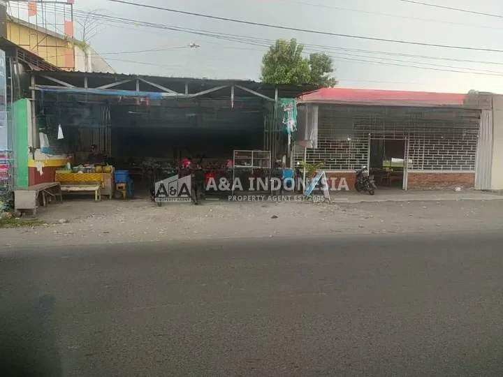 Dijual Rumah Usaha Siap Pakai Dan Strategis Lokasi Di Kawasan Bringkang Gresik