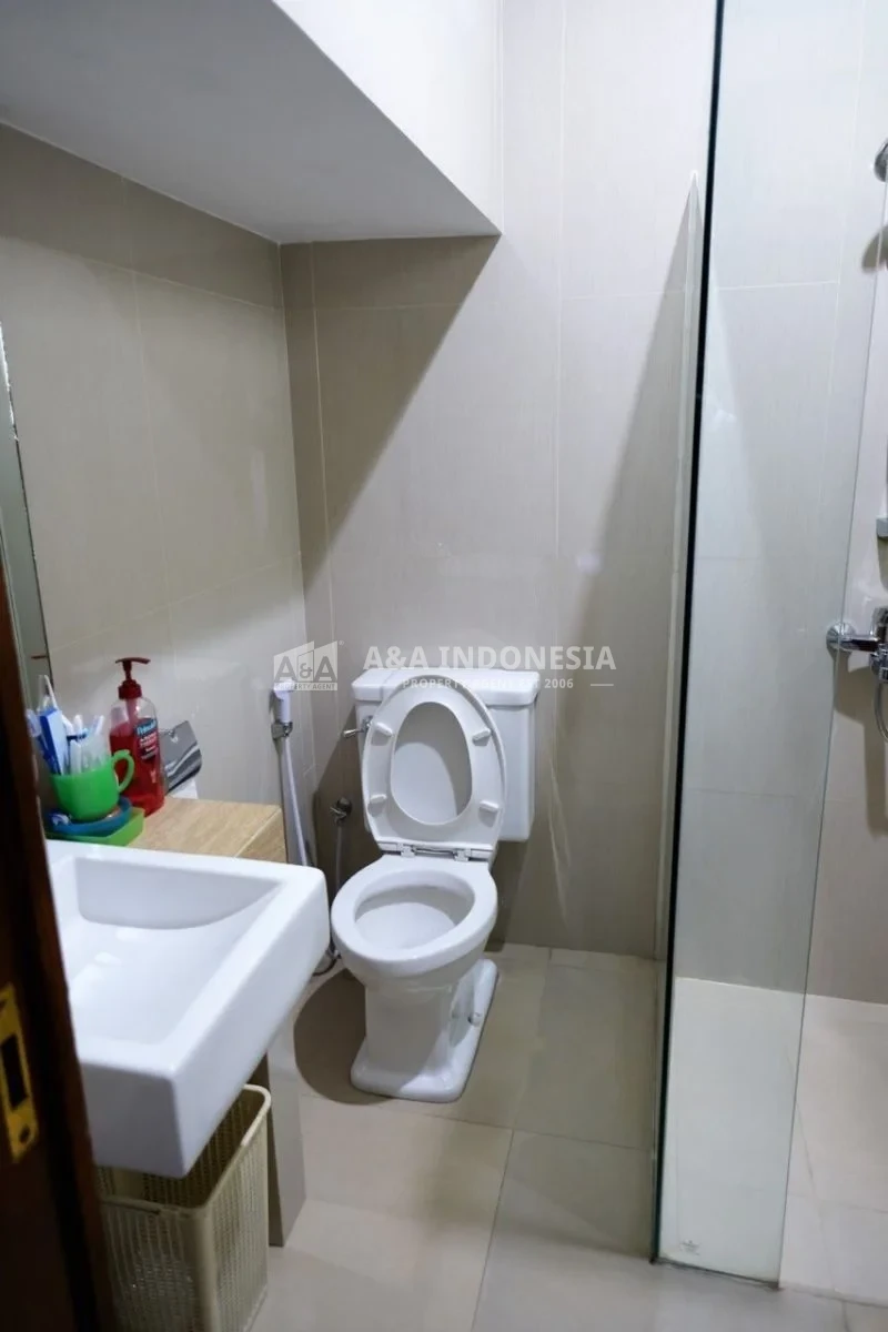 Dijual Rumah Luas 2 Lantai Lokasi Di Dukuh Kupang Surabaya Barat - Thumbnail 6
