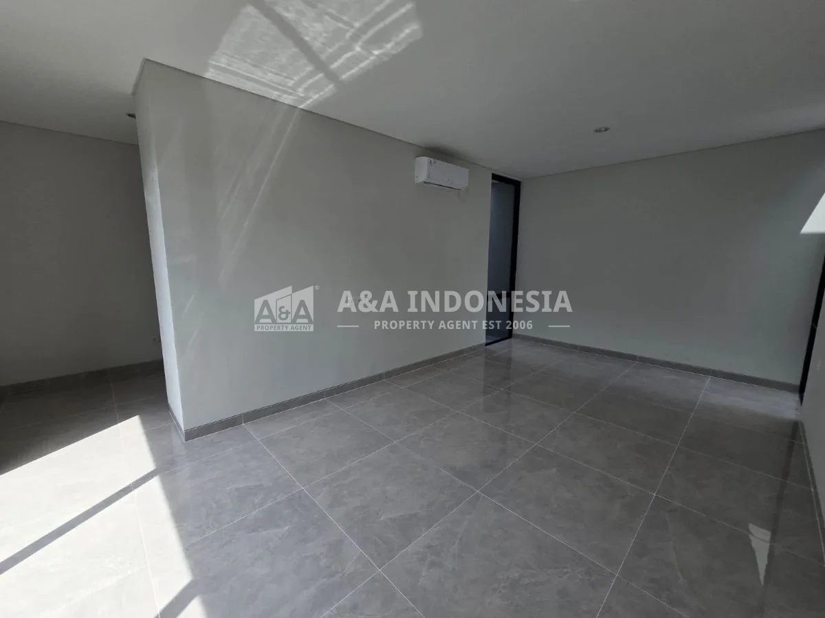 Dijual Cepat Rumah Minimalis di Pelican Hill, Citraland Utara, Surabaya Barat - Thumbnail 2