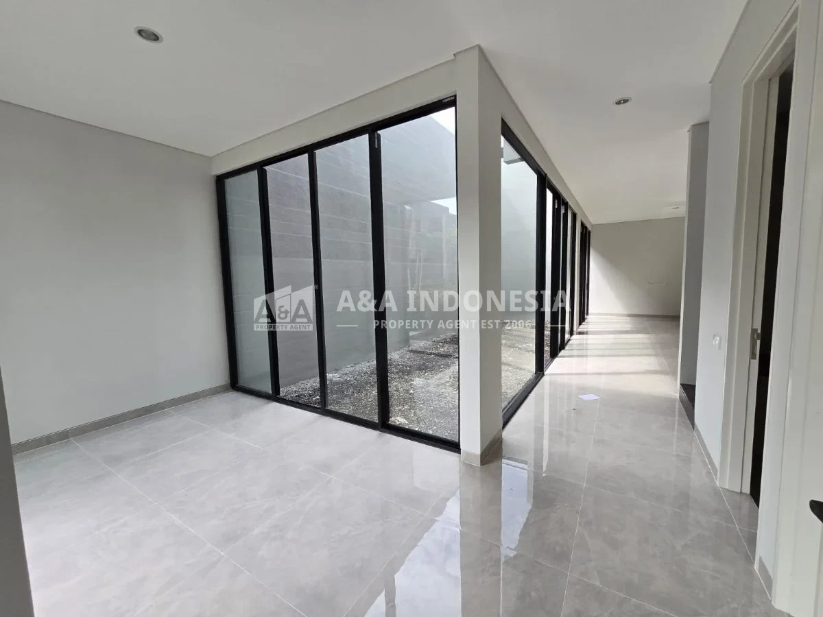 Dijual Cepat Rumah Minimalis di Pelican Hill, Citraland Utara, Surabaya Barat - Thumbnail 8