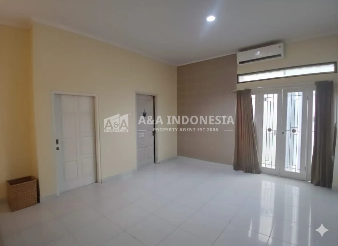Dijual Rumah Bagus 2 Lantai Di Perumahan Beranda Mumbul Nusa Dua Bali - Thumbnail 3
