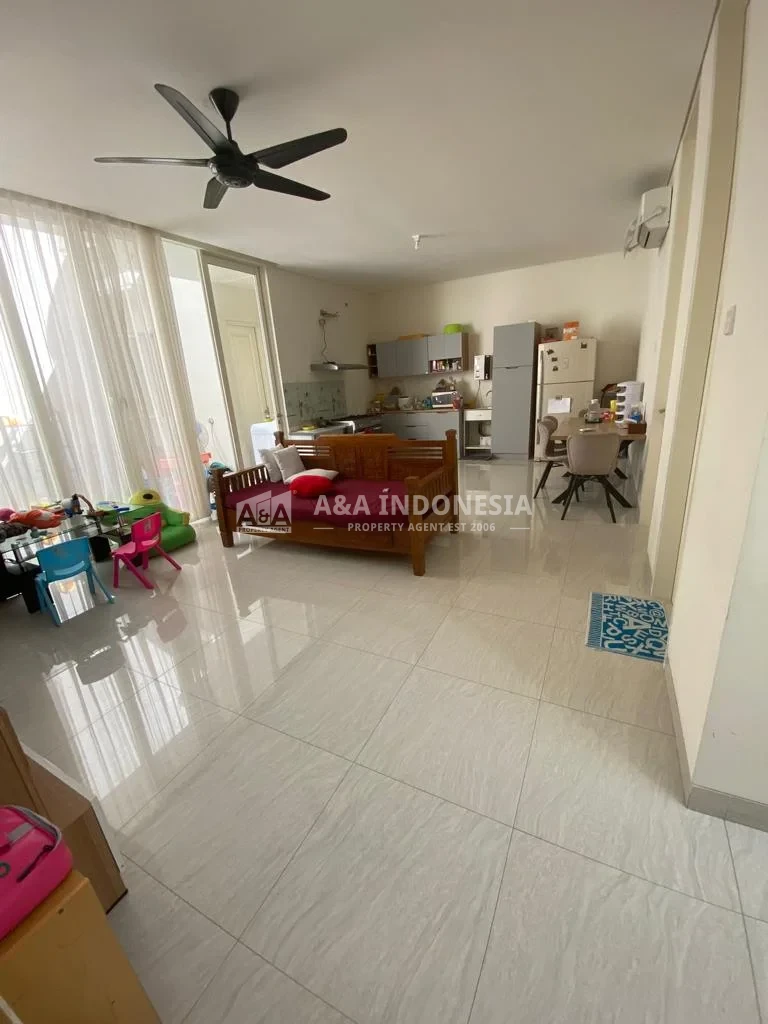 Dijual Rumah Mewah 2 Lantai di Grand Pakuwon Surabaya Barat - Thumbnail 6