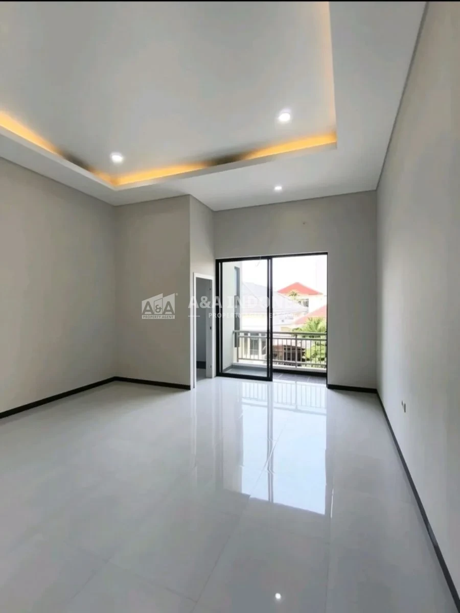 Jual Rumah Baru Gress 2 Lantai Villa Kalijudan Indah Lokasi Premium Surabaya Timur - Thumbnail 8