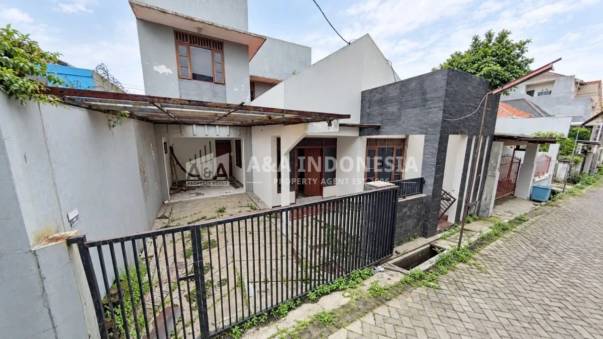 Dijual Rumah di Ketintang Baru Surabaya Selatan