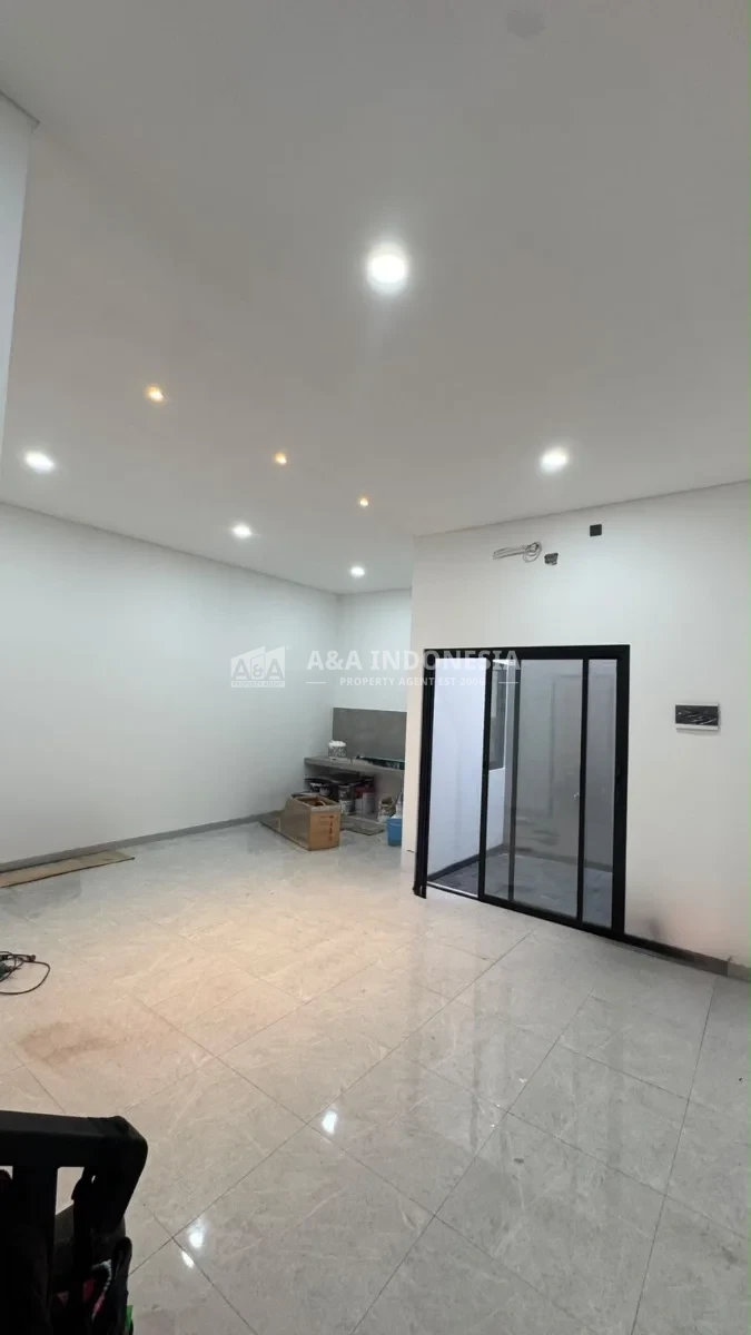 Dijual Rumah 2 Lantai Dharmahusada Surabaya Timur Access Dekat Park Shanghai Pakuwon City Mall dan Galaxy Mall Universitas dan Fakultas kesehatan - Thumbnail 7