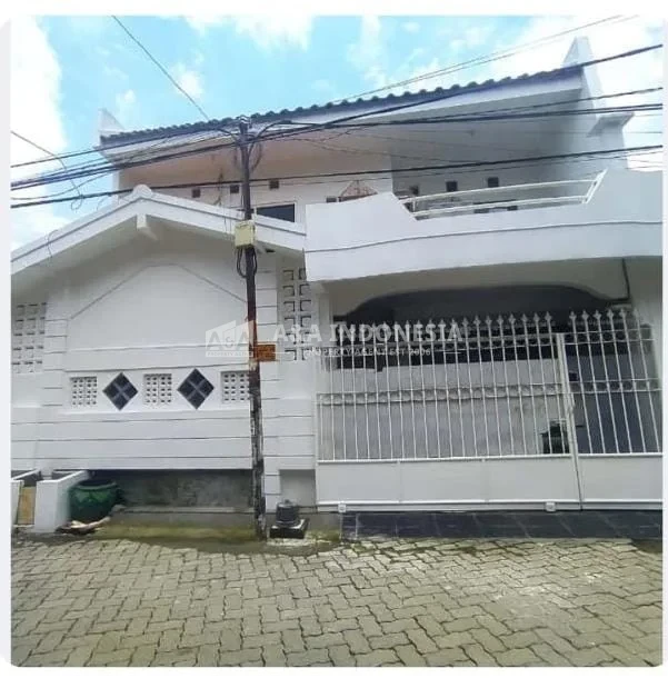 Jual Rumah 2 Lantai Semolowaru Elok Lokasi Strategis Surabaya - Thumbnail 2