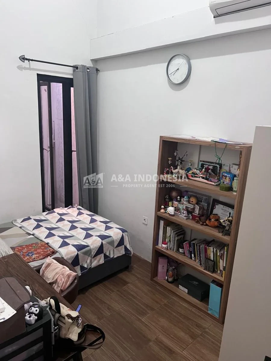 Jual Rumah Mewah 1 Lantai Rungkut Mejoyo Utara Lokasi Strategis Surabaya Timur - Thumbnail 3