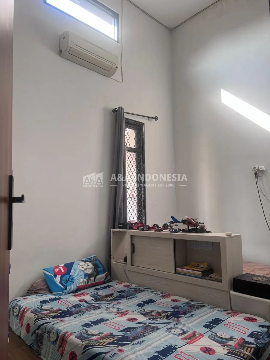 Jual Rumah Mewah 1 Lantai Rungkut Mejoyo Utara Lokasi Strategis Surabaya Timur - Thumbnail 6