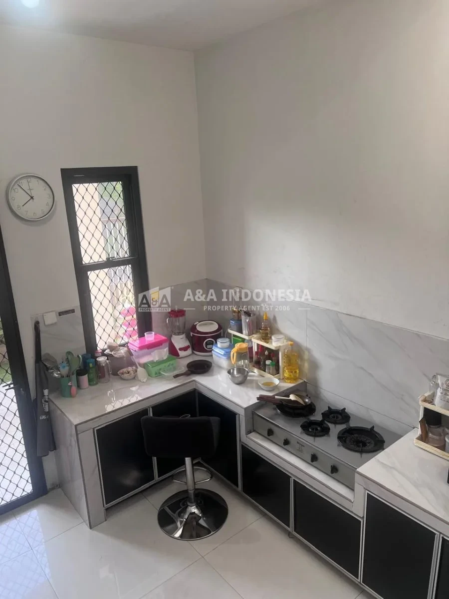 Jual Rumah Mewah 1 Lantai Rungkut Mejoyo Utara Lokasi Strategis Surabaya Timur - Thumbnail 7