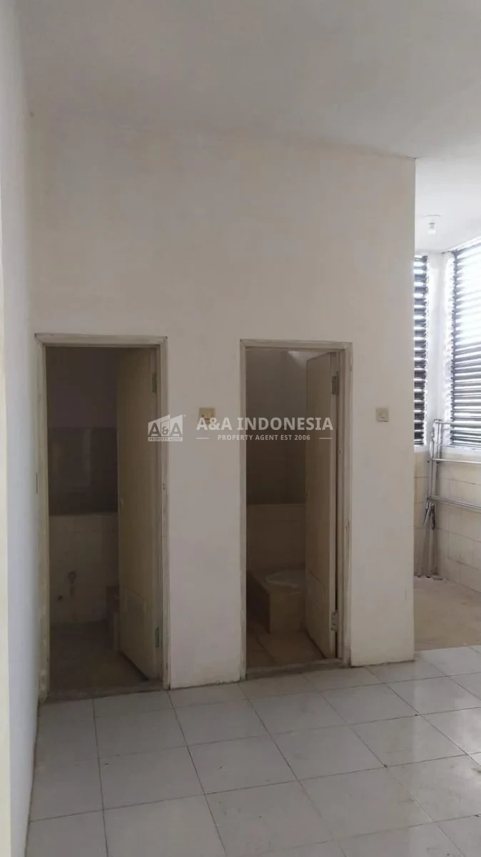 Dijual Rumah Bagus 2 Lantai Lokasi Di Medokan Ayu Utara Surabaya Timur - Thumbnail 3