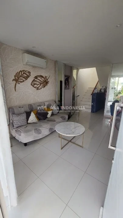 Dijual Rumah Bagus Dan Siap Huni Lokasi Di Grand Pakuwon Surabaya Barat - Thumbnail 2