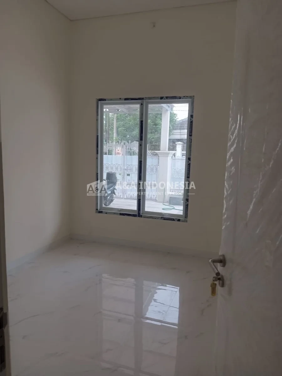 Dijual Rumah Baru Renovasi Siap Huni Darmo Indah Surabaya Barat Dekat Margomulyo - Thumbnail 2
