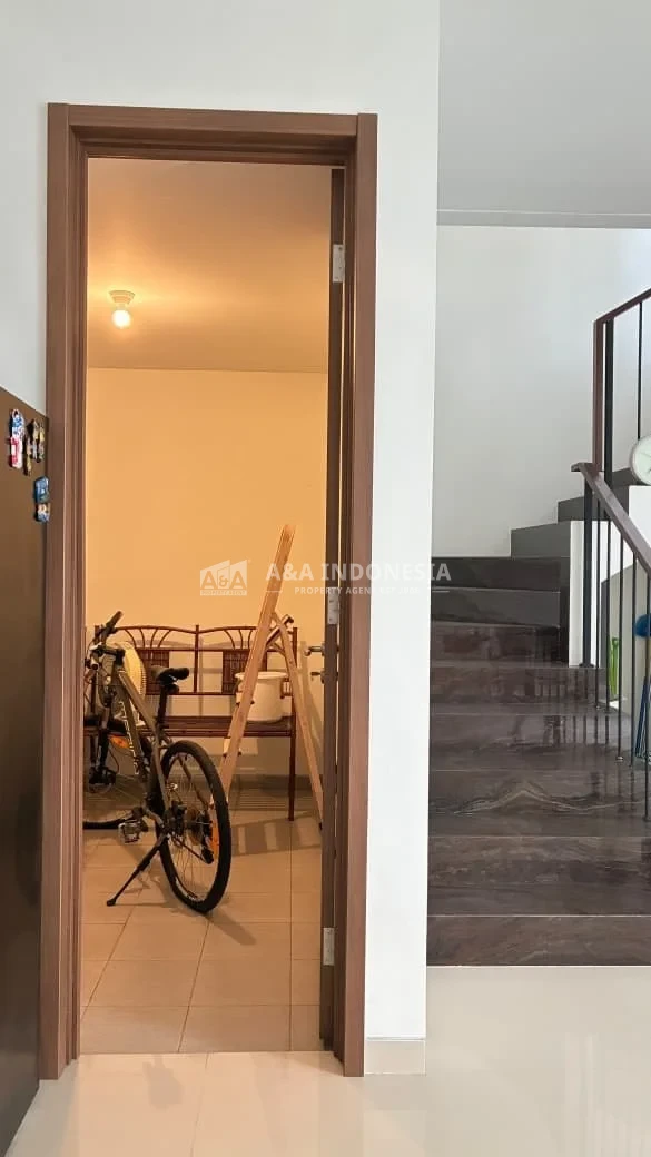 Dijual Rumah Bagus Dan Nyaman Lokasi Di Graha Natura Surabaya Barat - Thumbnail 5