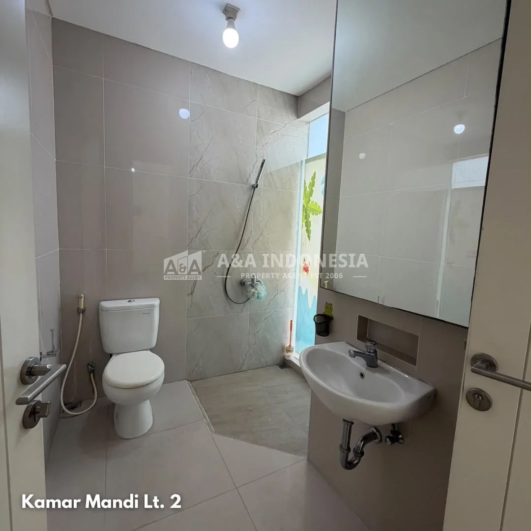 Dijual & Disewakan Rumah 2 Lantai Grand Pakuwon Surabaya Barat - Thumbnail 7