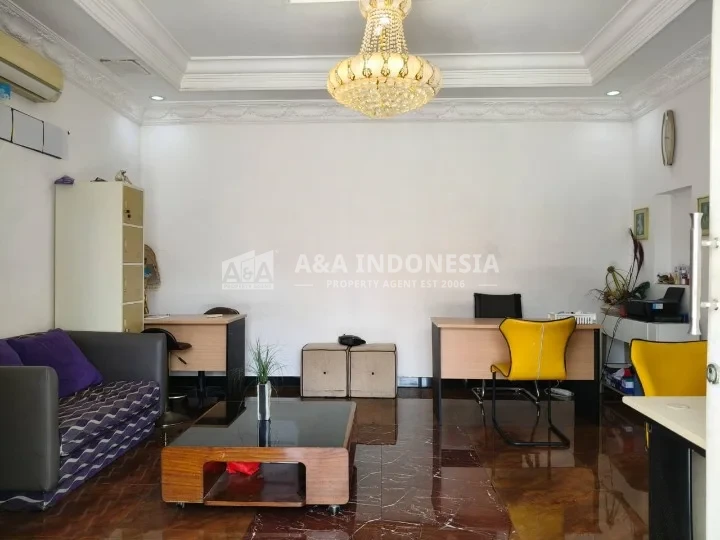 Dijual Rumah Usaha Strategis 2 Lantai Di Manyar Tirtomoyo Surabaya Timur - Thumbnail 3