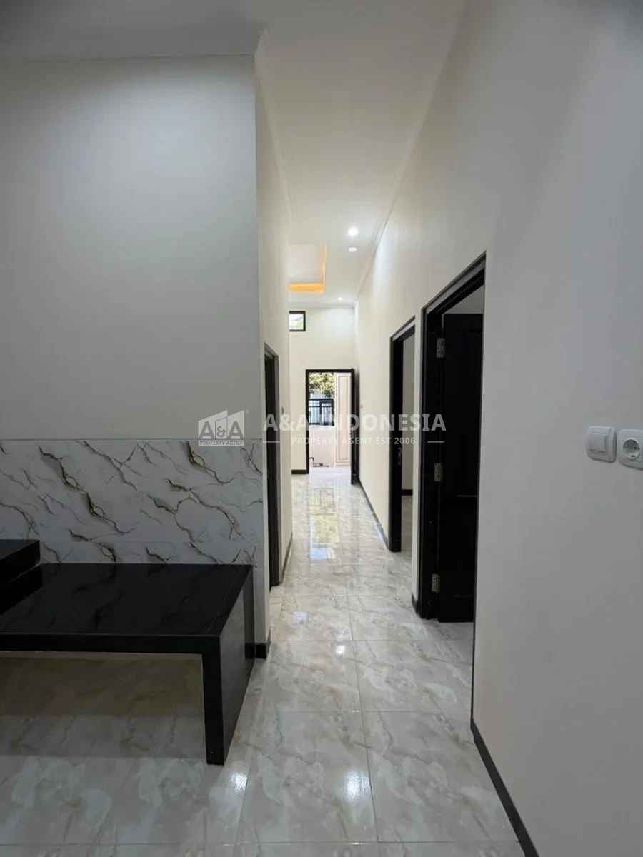 Dijual Rumah Siap Huni Lokasi Di Kawasan Kemlaten Surabaya Barat - Thumbnail 5