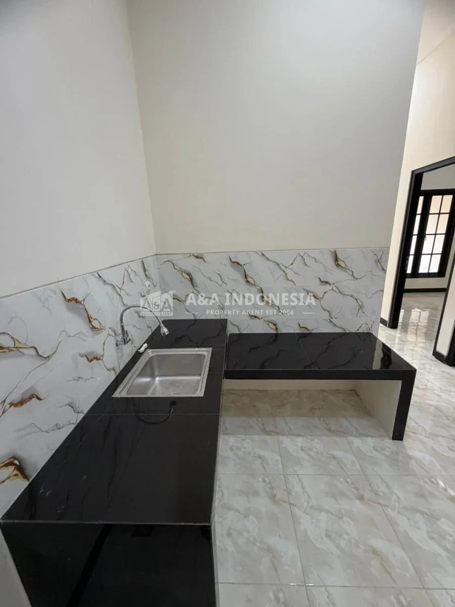 Dijual Rumah Siap Huni Lokasi Di Kawasan Kemlaten Surabaya Barat - Thumbnail 7