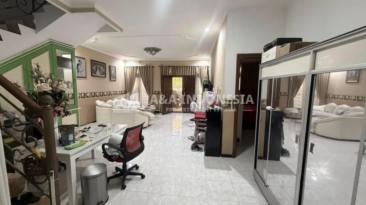 Dijual Rumah 2 Lantai Full Furnish di Dharmahusada Mas Surabaya Timur– Dekat Galaxy Mall, ITS & UNAIR - Thumbnail 2